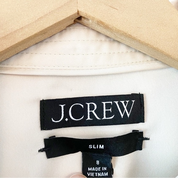 J. CREW Slim Fit Drapey Shirt In Luster Crepe Size 8 Old Money - Picture 8 of 9